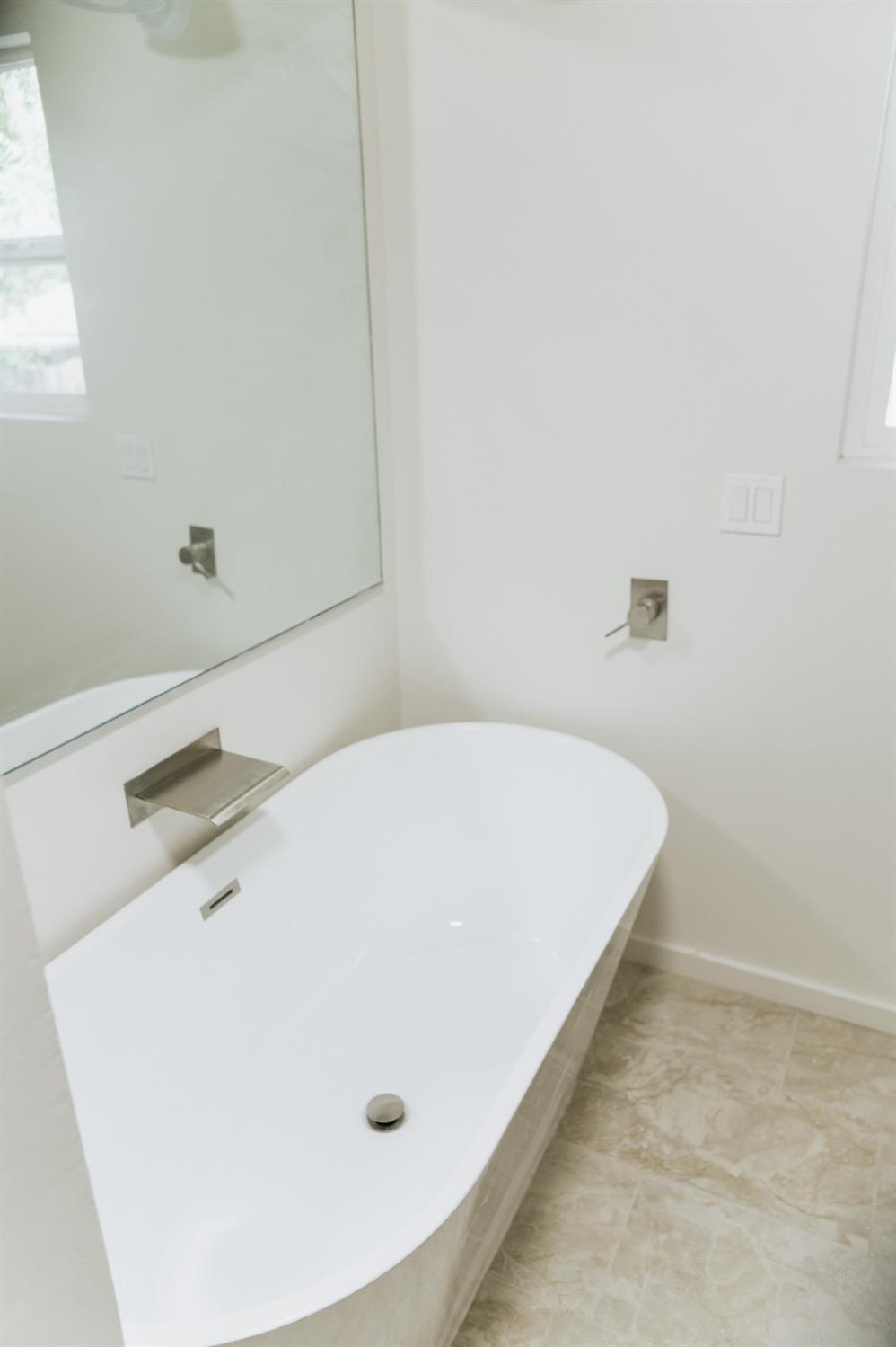 Detail Gallery Image 20 of 28 For 30 Adelphi Ct, Sacramento,  CA 95825 - 2 Beds | 2/1 Baths