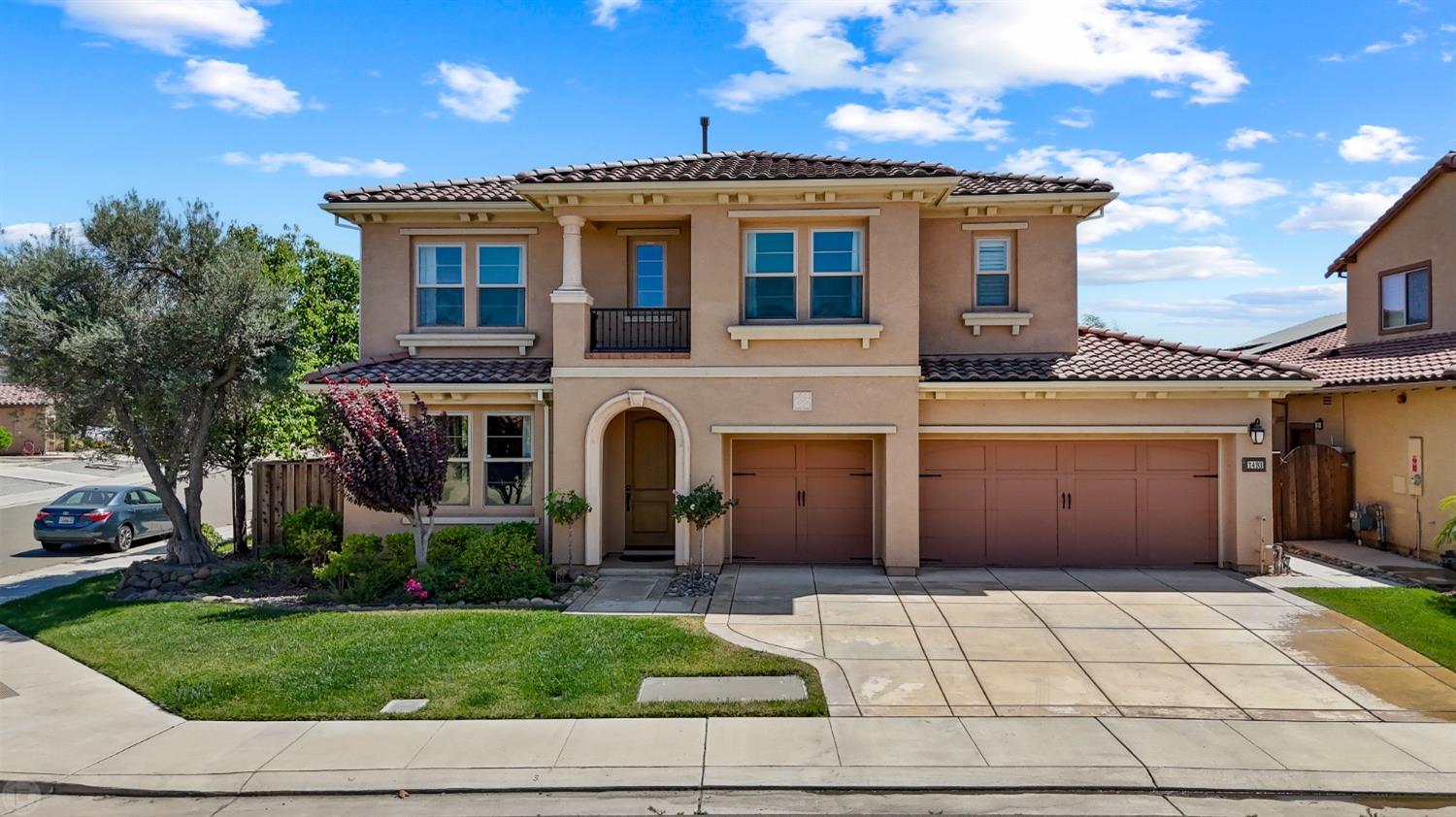 Detail Gallery Image 3 of 85 For 1493 Riva Trigoso Dr, Manteca,  CA 95337 - 4 Beds | 3/1 Baths