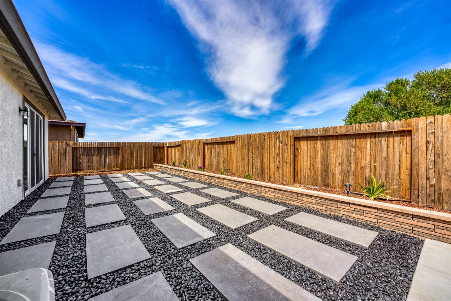 Detail Gallery Image 35 of 36 For 4065 Citation Dr, Olivehurst,  CA 95961 - 3 Beds | 2 Baths