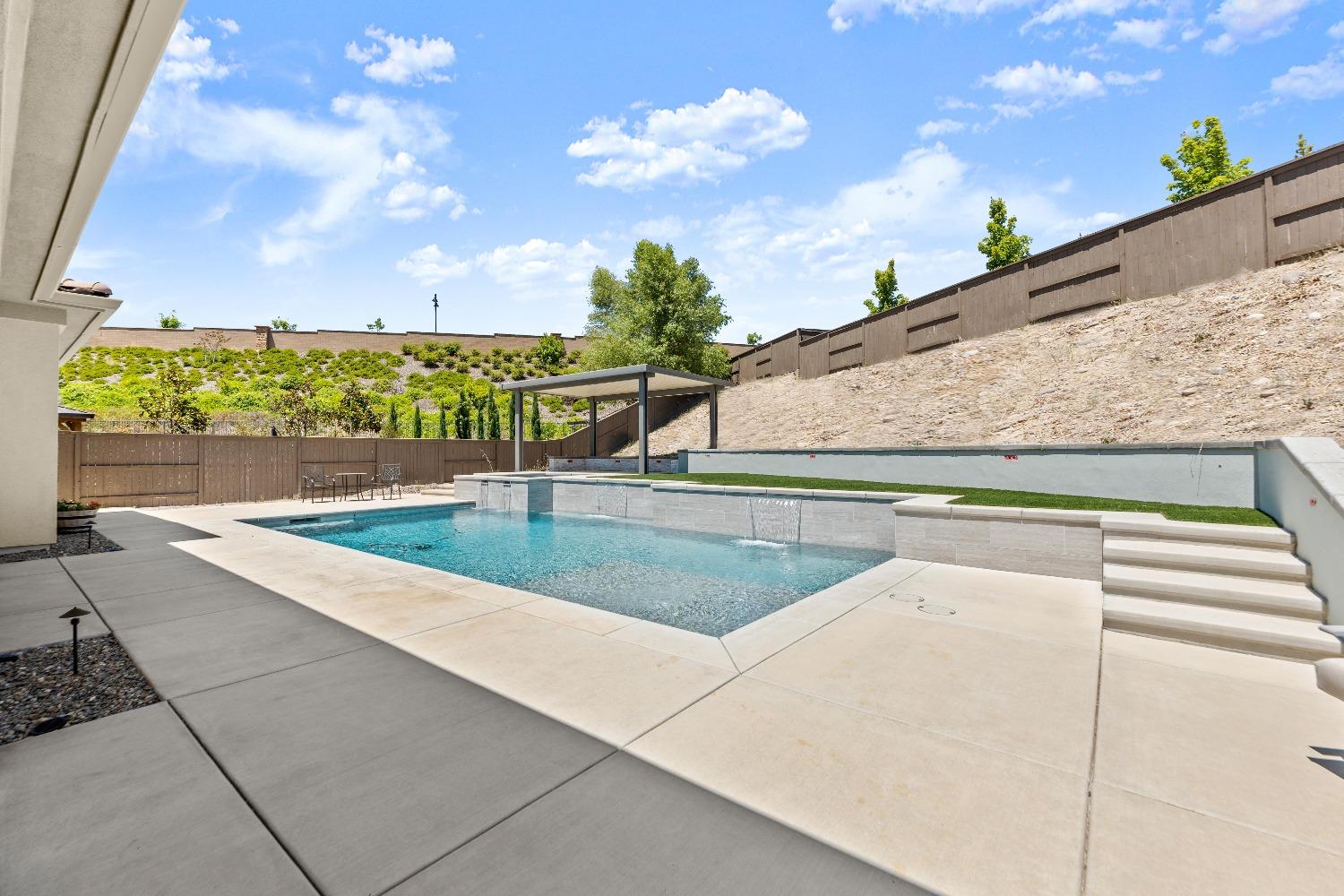 Detail Gallery Image 56 of 70 For 1032 Bent Oak Ct, Rocklin,  CA 95765 - 6 Beds | 4/1 Baths