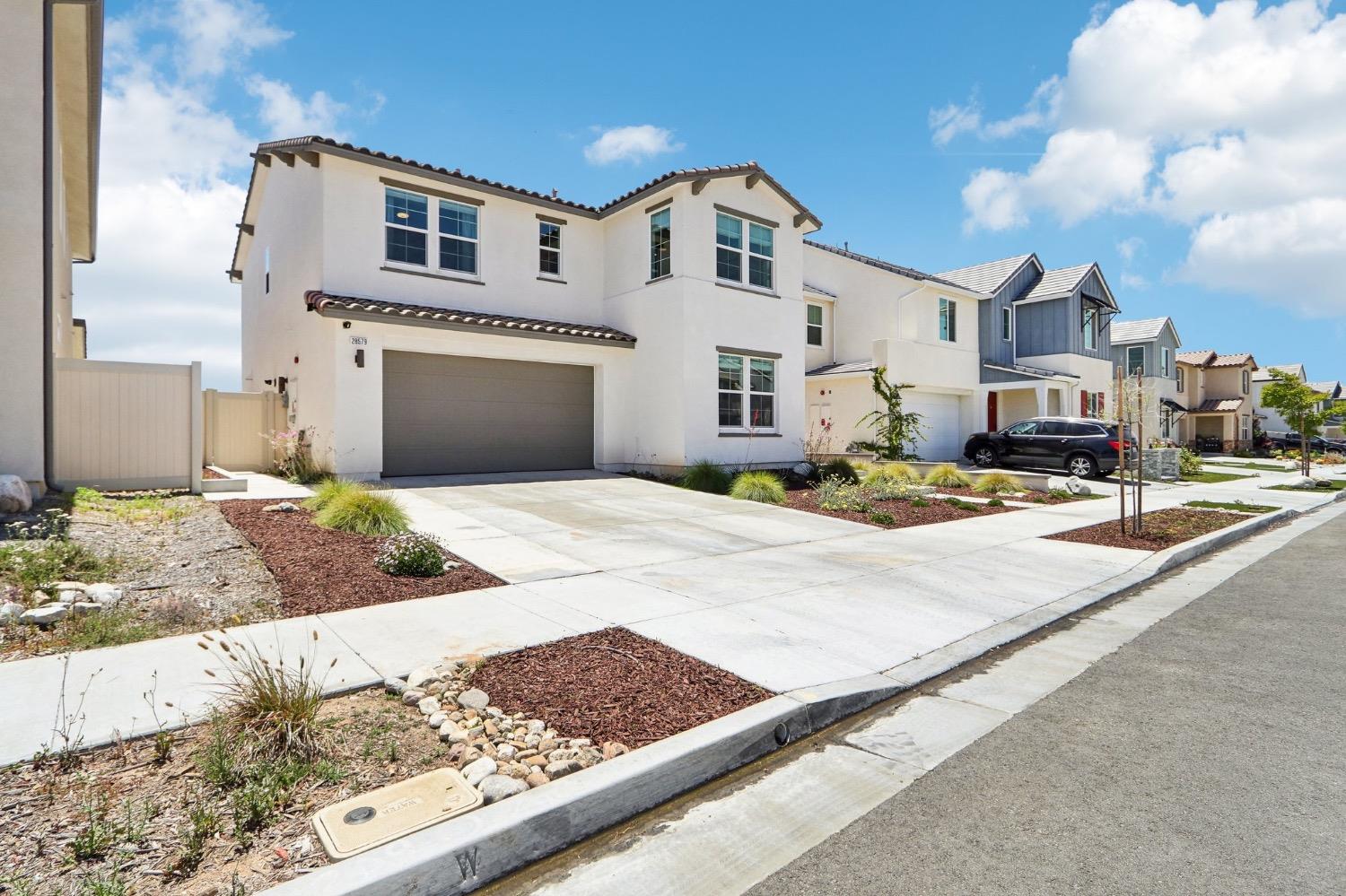 Foothill Way, Santa Clarita, California image 5