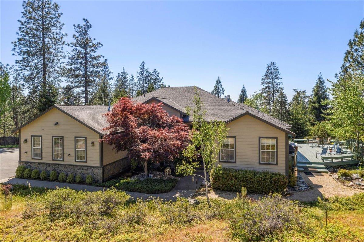 Detail Gallery Image 1 of 1 For 14255 La Barr Pines Dr, Grass Valley,  CA 95949 - 3 Beds | 2/1 Baths