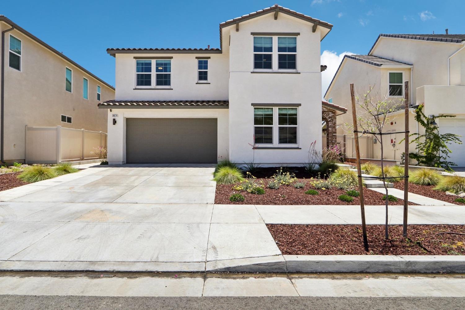 Foothill Way, Santa Clarita, California image 4