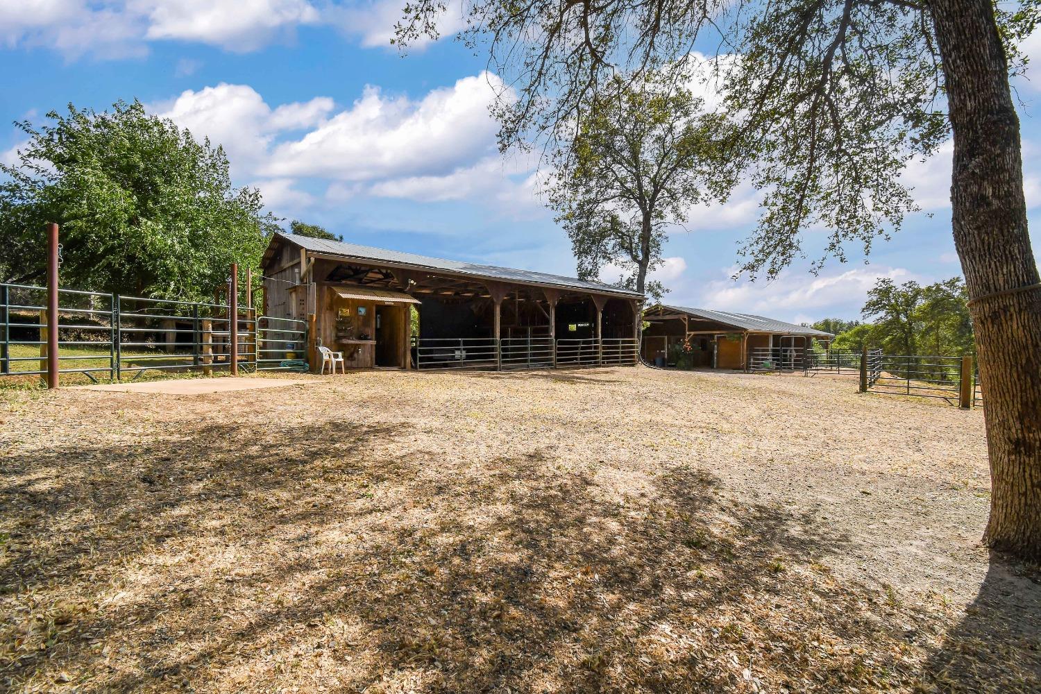 Detail Gallery Image 8 of 97 For 12450 Lambert Rd, Marysville,  CA 95901 - 2 Beds | 2 Baths