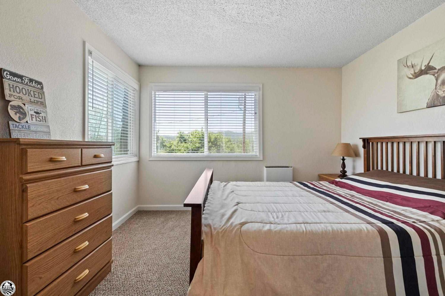 Detail Gallery Image 10 of 36 For 19032 Dyer Court #15,  Groveland,  CA 95321 - 2 Beds | 2 Baths