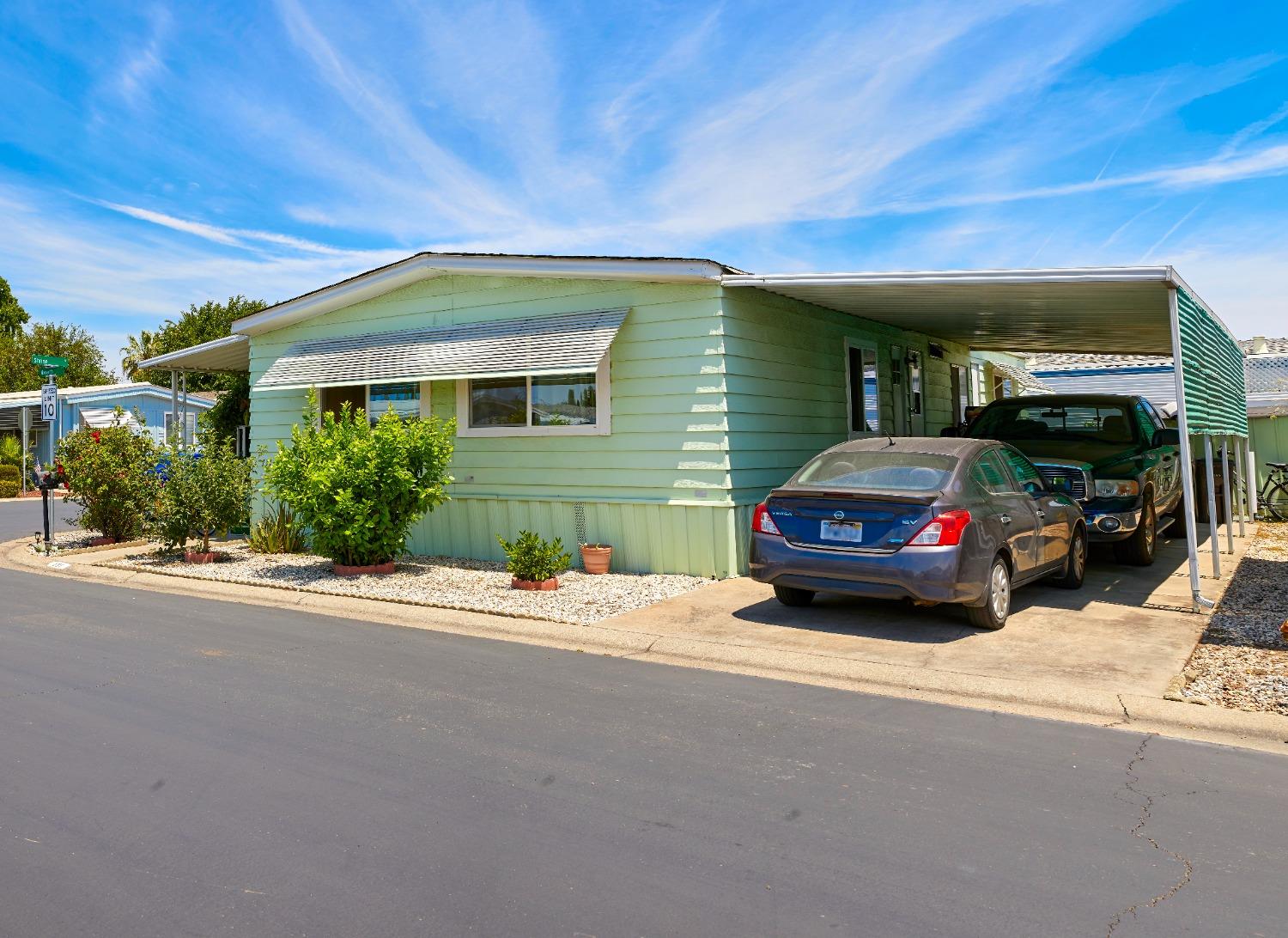 Detail Gallery Image 2 of 14 For 8700 West Ln 131, Stockton,  CA 95210 - 2 Beds | 2 Baths