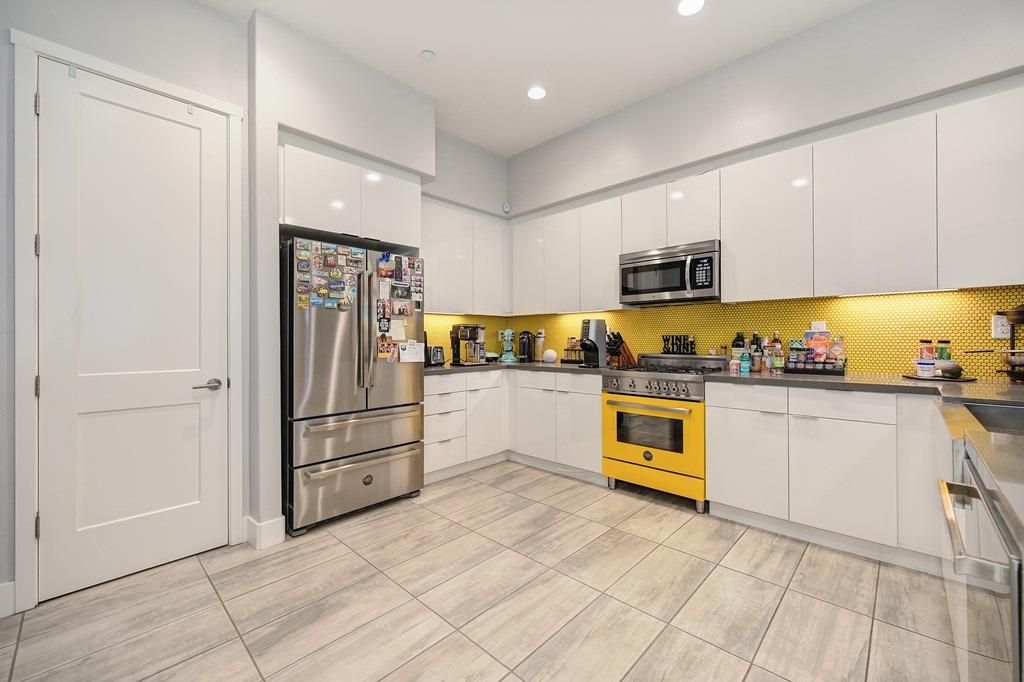 Crane Lane, West Sacramento, CA, 95691-6436