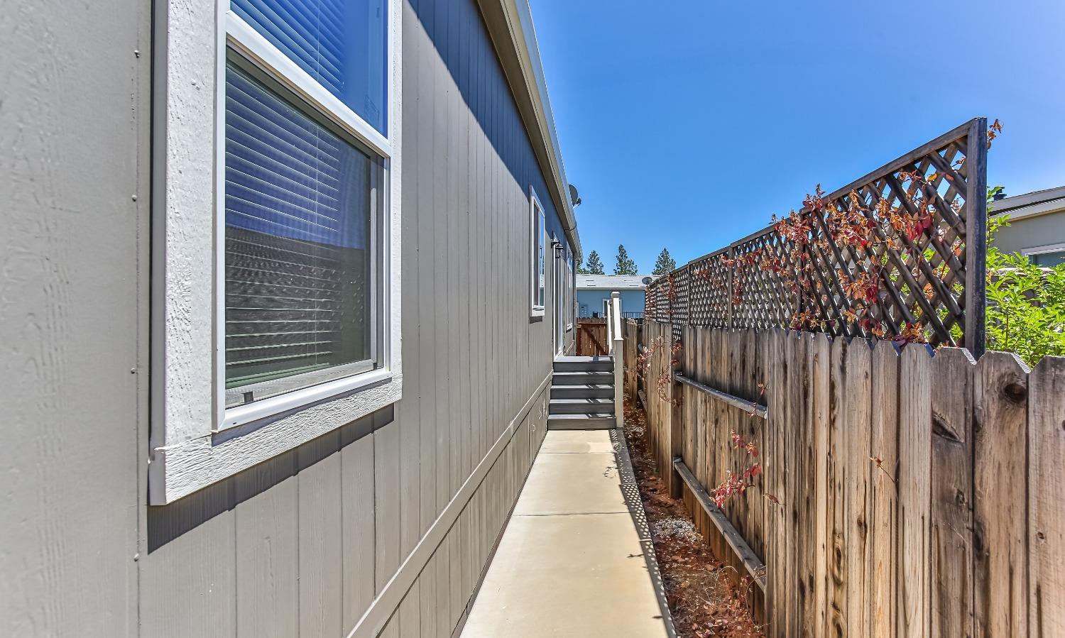 Detail Gallery Image 15 of 18 For 10088 Heritage Oak Dr, Grass Valley,  CA 95949 - 3 Beds | 2 Baths