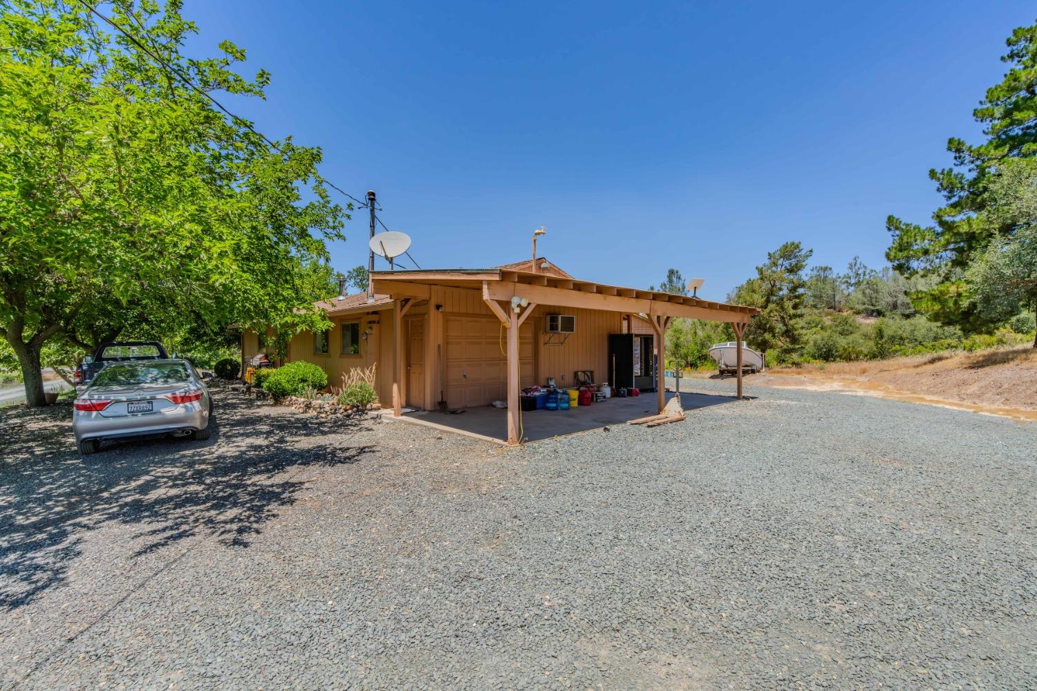 Detail Gallery Image 12 of 43 For 3501 Buena Vista Road, Ione,  CA 95640 - 3 Beds | 2 Baths