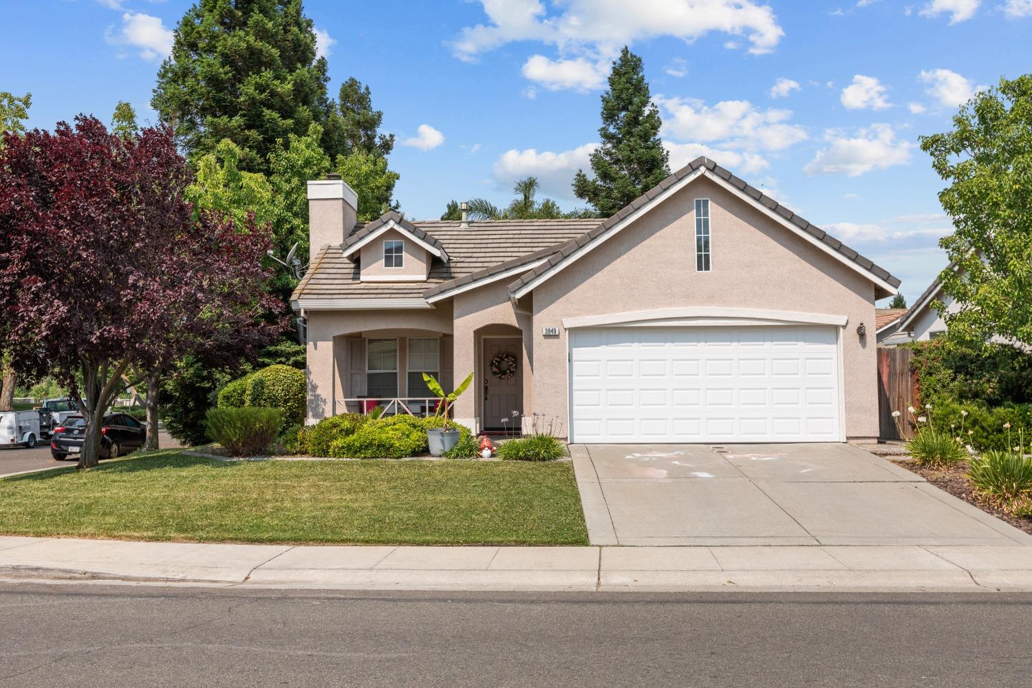 Detail Gallery Image 1 of 1 For 3849 Saintsbury Dr, Sacramento,  CA 95834 - 3 Beds | 2 Baths