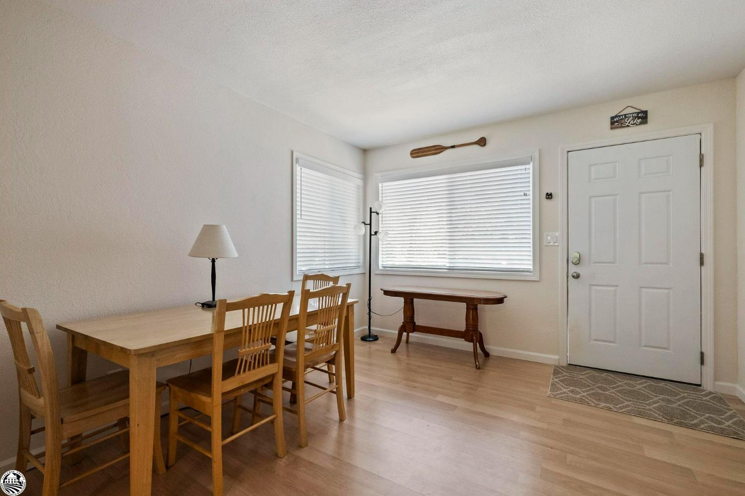 Detail Gallery Image 2 of 36 For 19032 Dyer Court #15,  Groveland,  CA 95321 - 2 Beds | 2 Baths