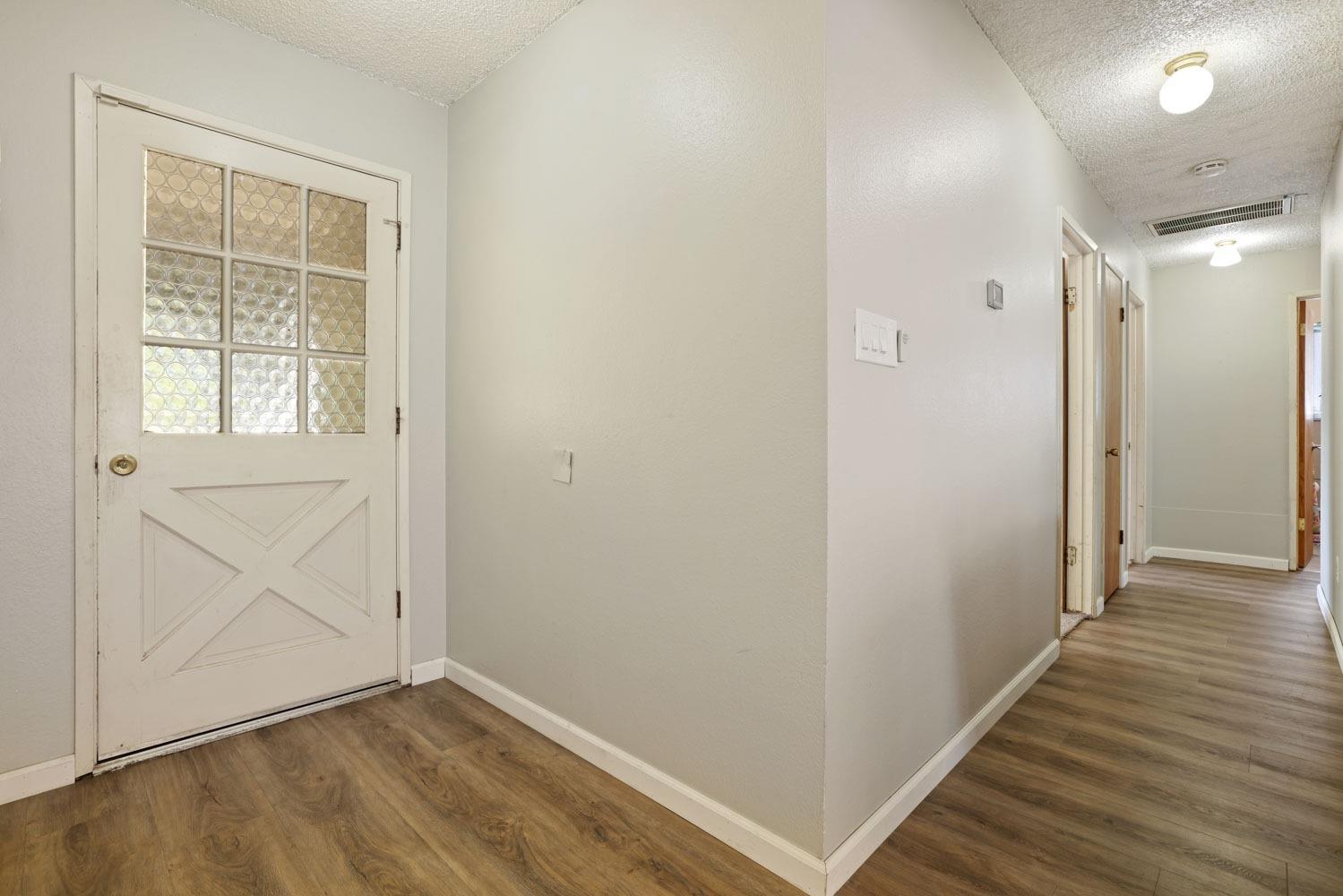 Detail Gallery Image 7 of 35 For 1436 Montclair Dr, Modesto,  CA 95350 - 3 Beds | 2 Baths