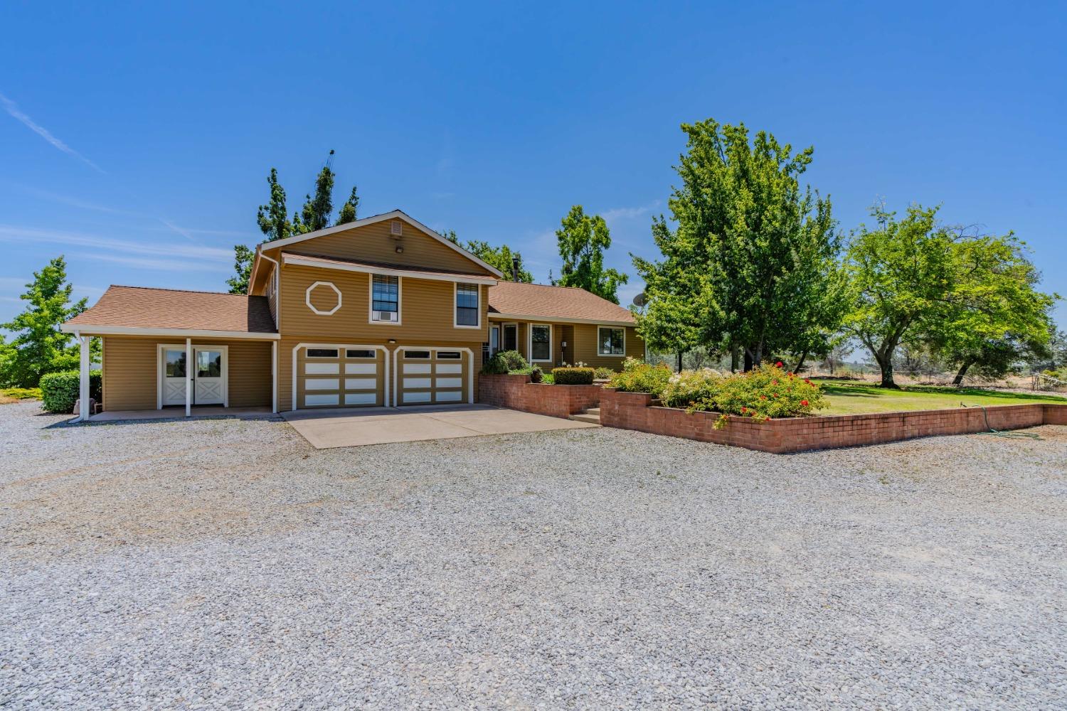 Detail Gallery Image 1 of 43 For 3501 Buena Vista Road, Ione,  CA 95640 - 3 Beds | 2 Baths