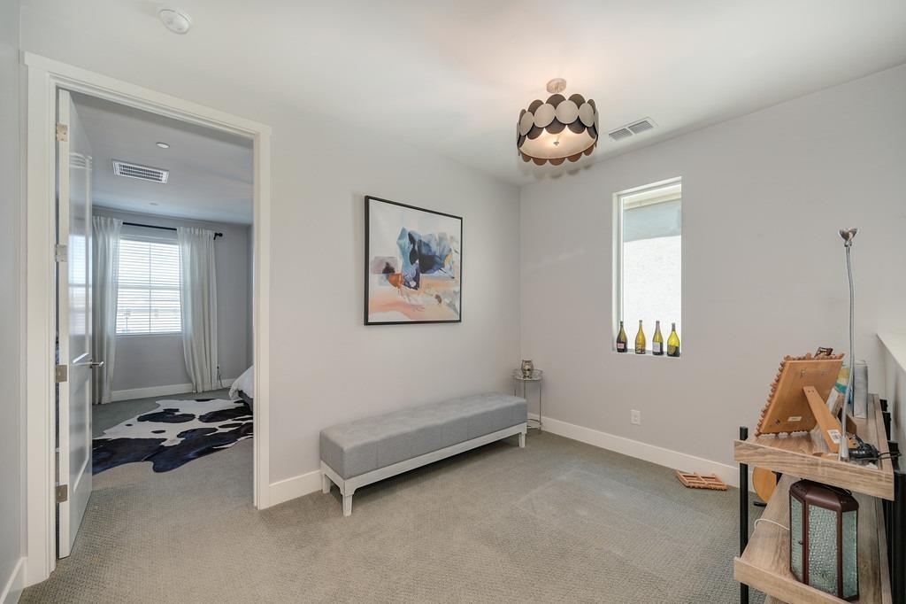 Crane Lane, West Sacramento, CA, 95691-6436