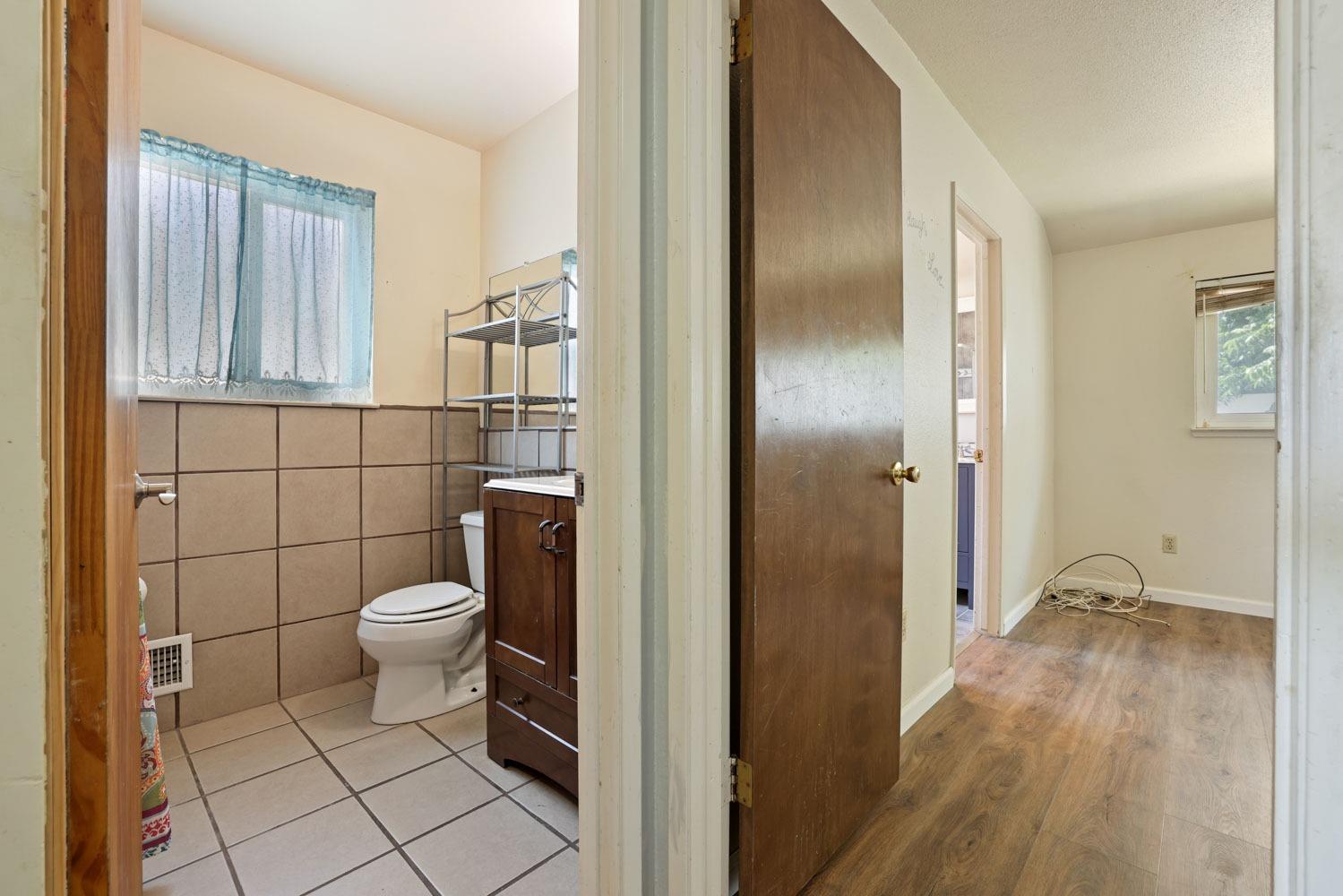 Detail Gallery Image 15 of 35 For 1436 Montclair Dr, Modesto,  CA 95350 - 3 Beds | 2 Baths