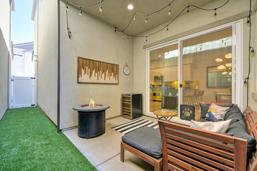 Crane Lane, West Sacramento, CA, 95691-6436