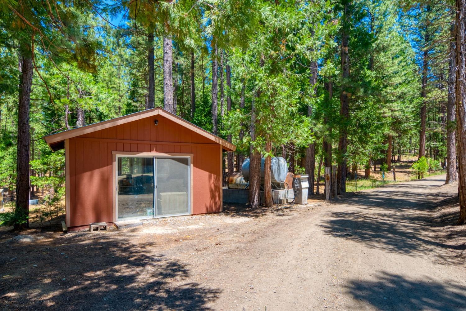 Detail Gallery Image 30 of 46 For 1496 Red Fox Rd, Clio,  CA 96106 - 4 Beds | 1/1 Baths