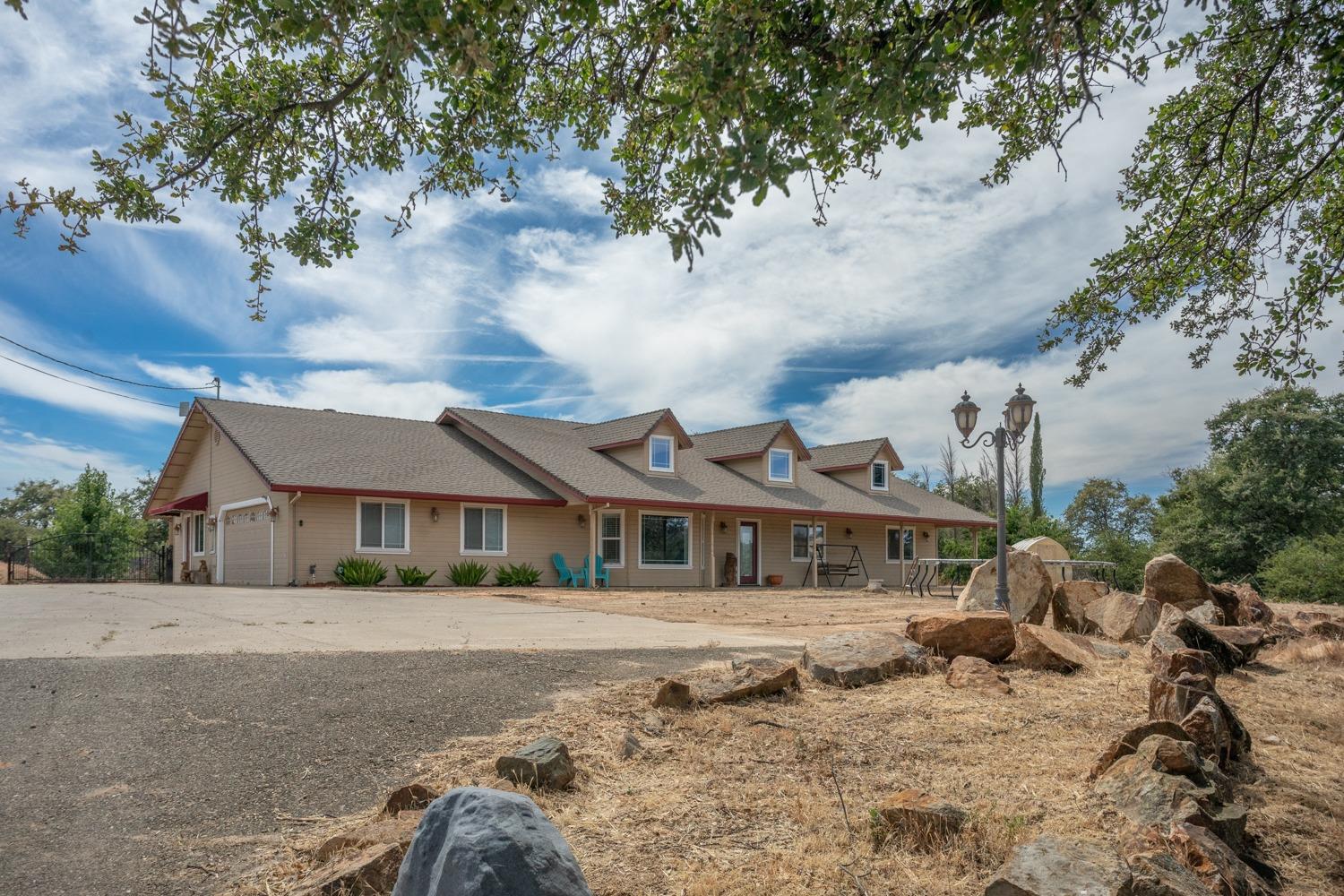 Detail Gallery Image 1 of 1 For 6656 Pontius Ln, Browns Valley,  CA 95918 - 3 Beds | 2 Baths