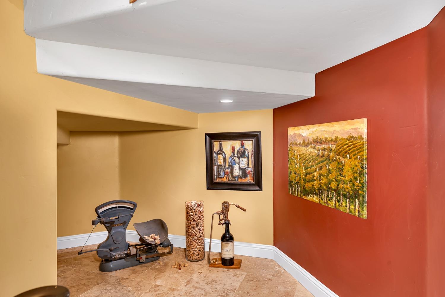 Detail Gallery Image 28 of 99 For 20711 Canyon Rd, Los Banos,  CA 93635 - 4 Beds | 3/1 Baths