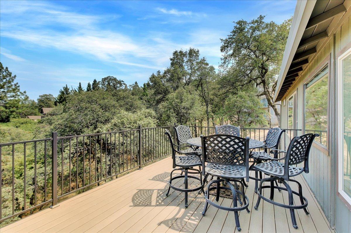 Detail Gallery Image 6 of 48 For 11877 Kingbird Ct, Penn Valley,  CA 95946 - 5 Beds | 2/1 Baths