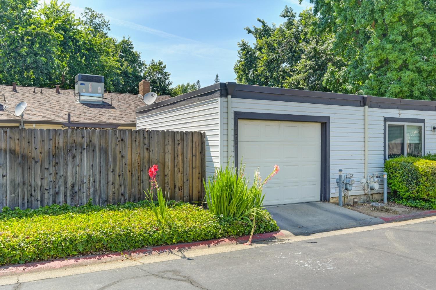 Bridlewood Drive, Rancho Cordova, California image 31