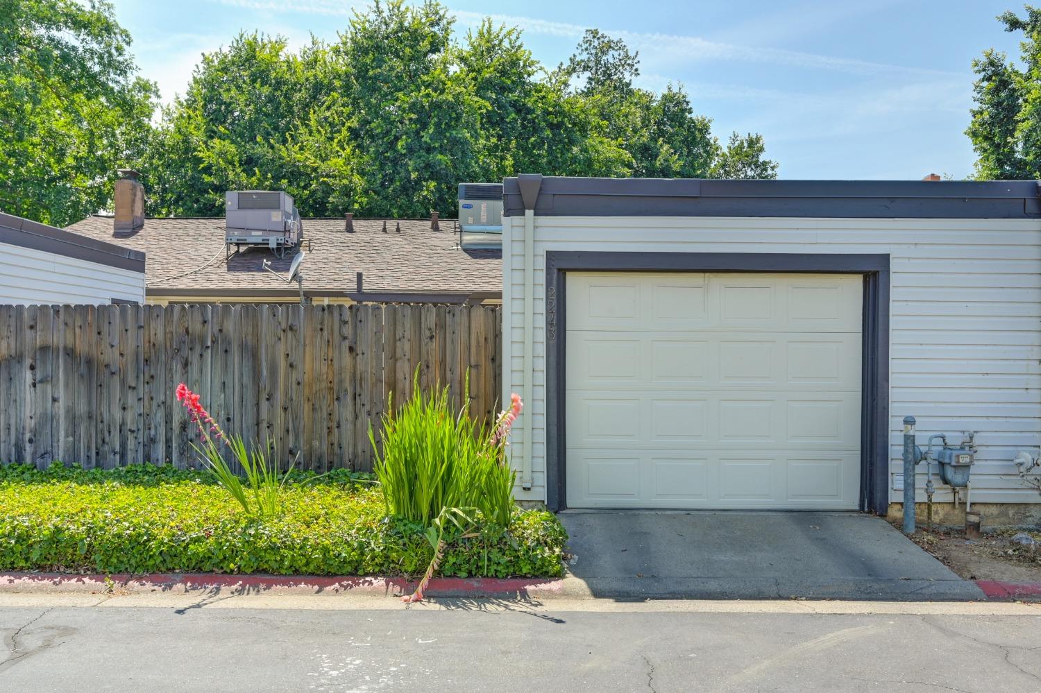 Bridlewood Drive, Rancho Cordova, California image 32