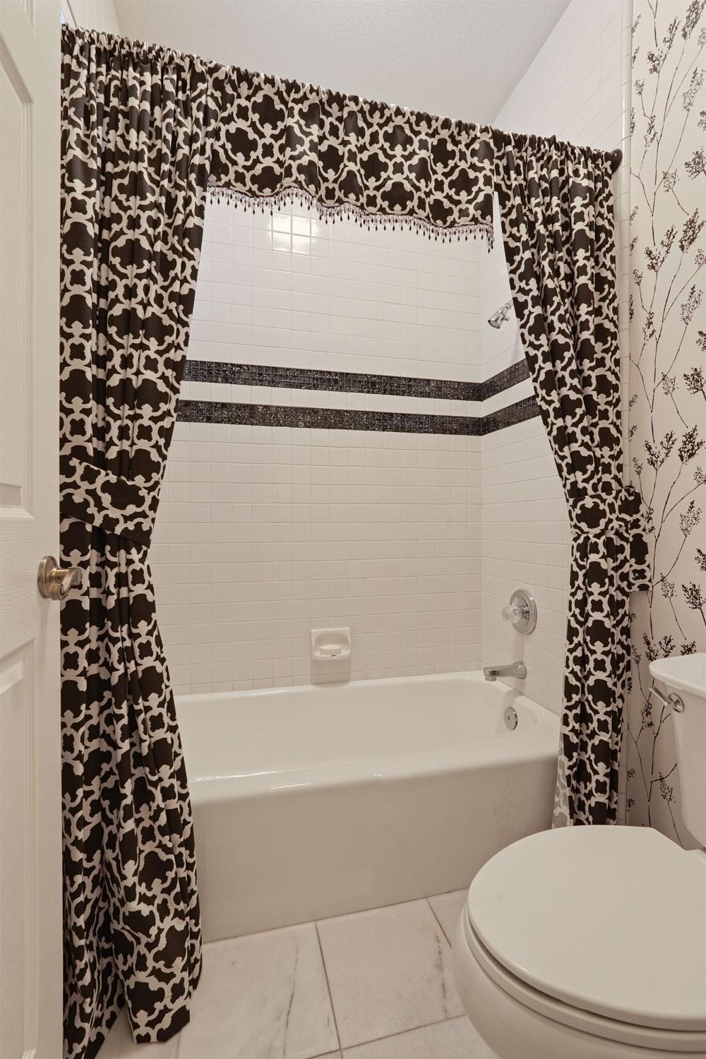 Detail Gallery Image 36 of 74 For 3441 Gleneagles Dr, Stockton,  CA 95219 - 4 Beds | 3/1 Baths