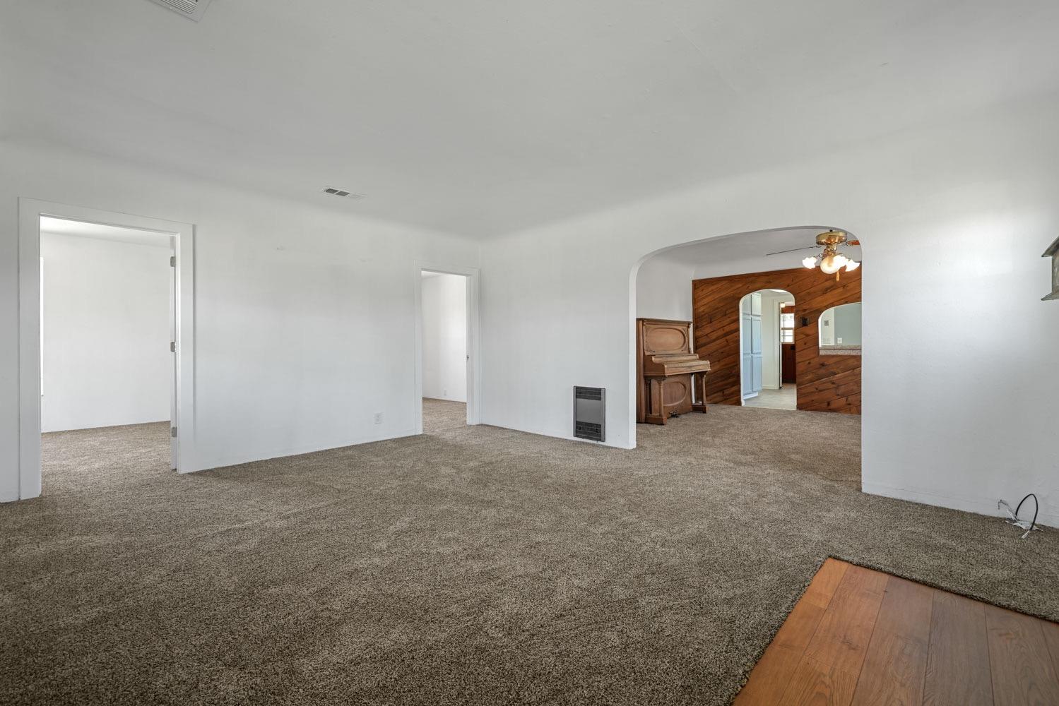 Detail Gallery Image 10 of 52 For 11643 Sawyer Ave, Oakdale,  CA 95361 - 3 Beds | 1 Baths