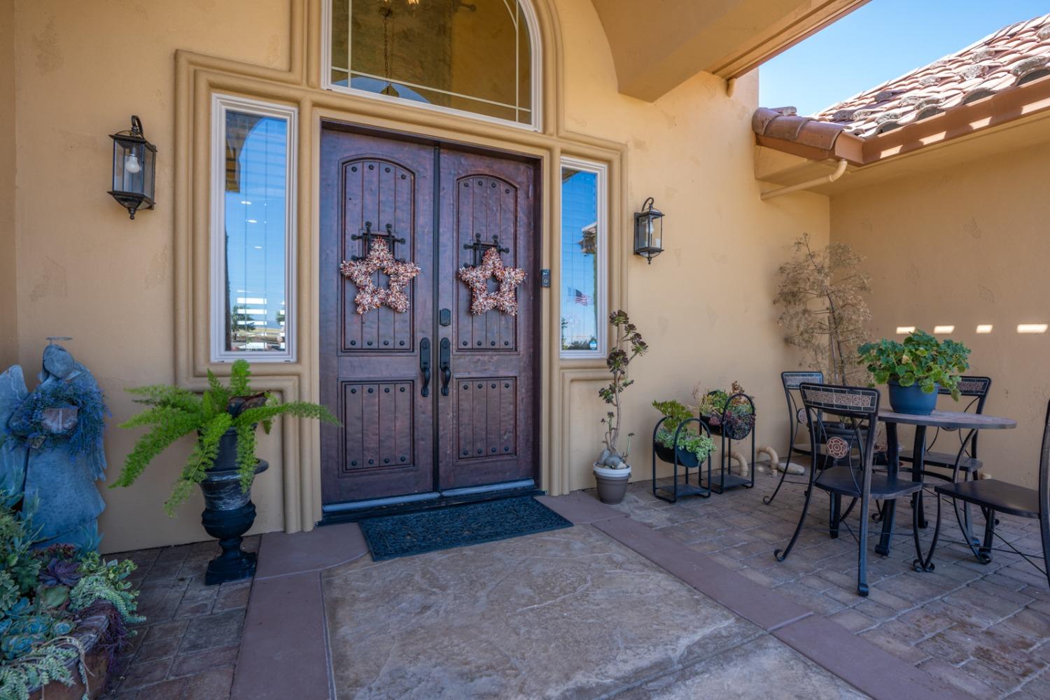 Detail Gallery Image 8 of 99 For 20711 Canyon Rd, Los Banos,  CA 93635 - 4 Beds | 3/1 Baths