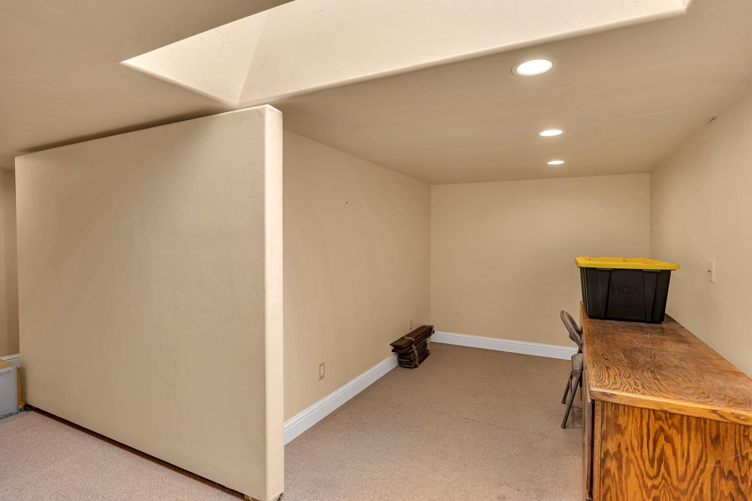 Detail Gallery Image 71 of 99 For 20711 Canyon Rd, Los Banos,  CA 93635 - 4 Beds | 3/1 Baths