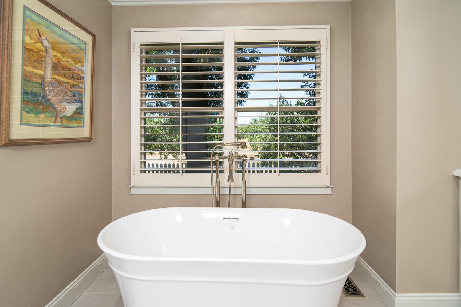 Detail Gallery Image 15 of 89 For 2591 Giannini Rd, Atwater,  CA 95301 - 4 Beds | 2/1 Baths