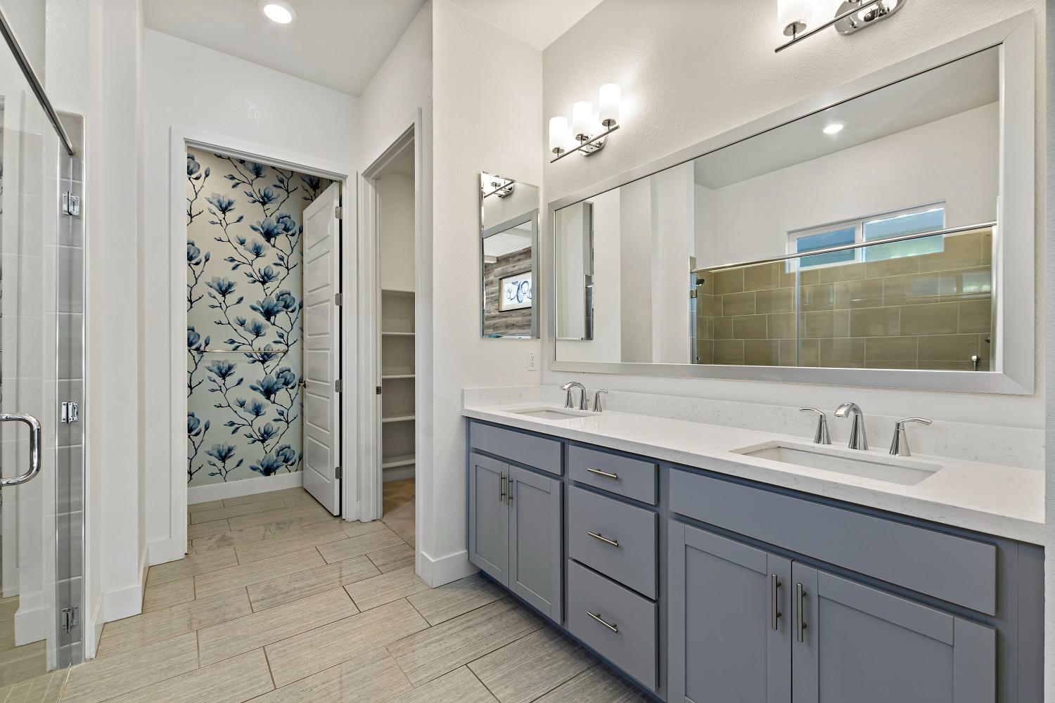 Detail Gallery Image 21 of 42 For 4096 Afterlight Ln, Roseville,  CA 95747 - 3 Beds | 2/1 Baths