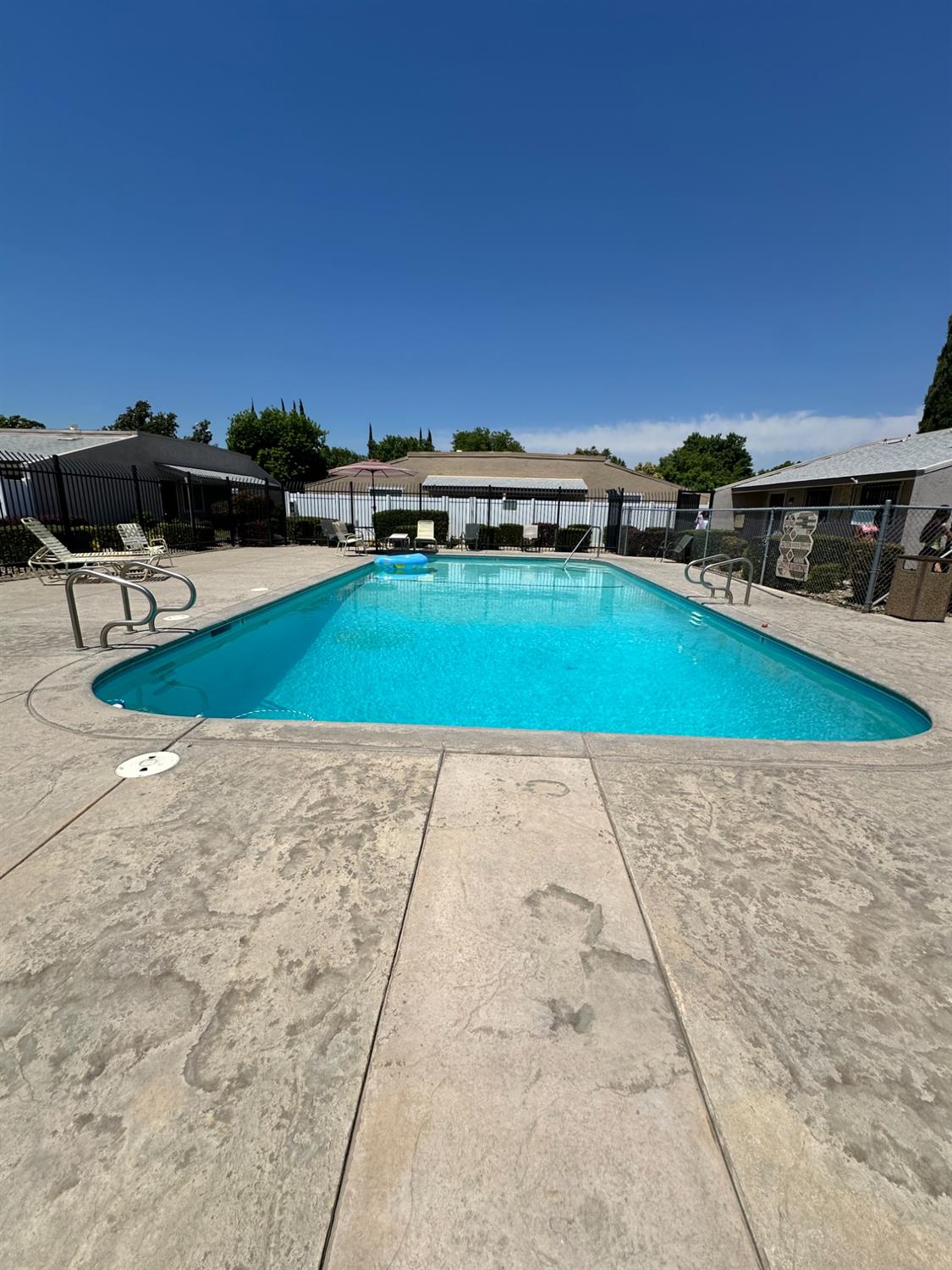 Detail Gallery Image 4 of 6 For 201 Woodrow Ave #25,  Modesto,  CA 95350 - 2 Beds | 1 Baths