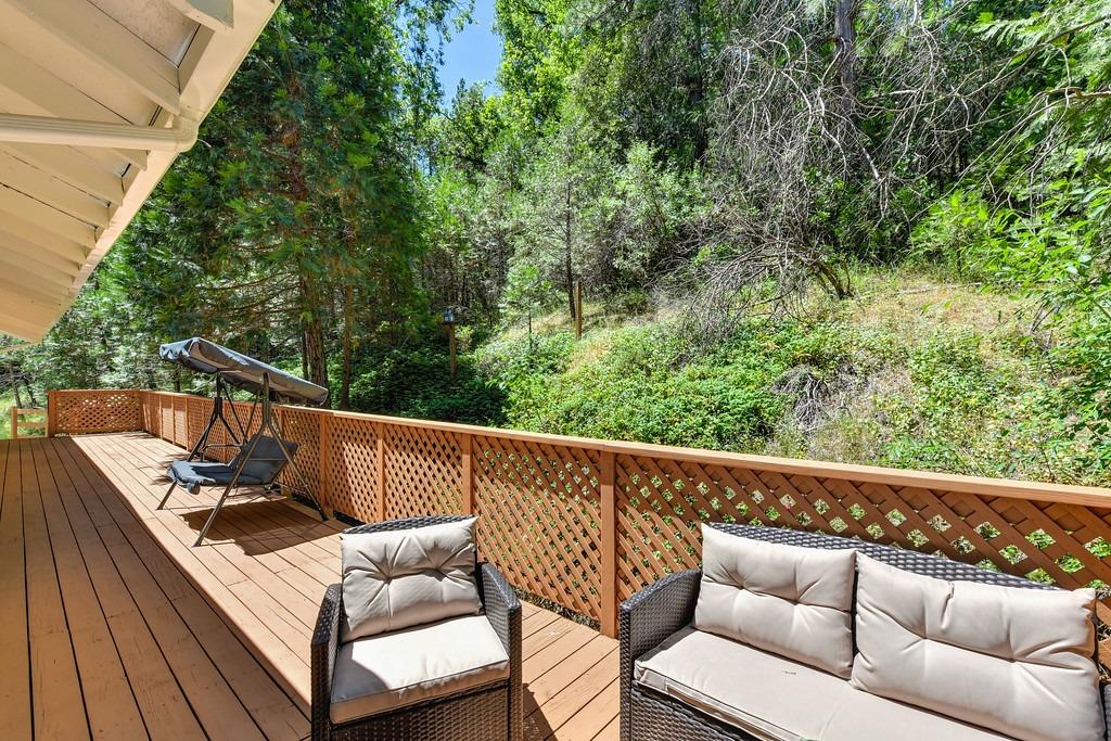 Detail Gallery Image 27 of 30 For 7201 Sly Park Rd, Placerville,  CA 95667 - 4 Beds | 3 Baths