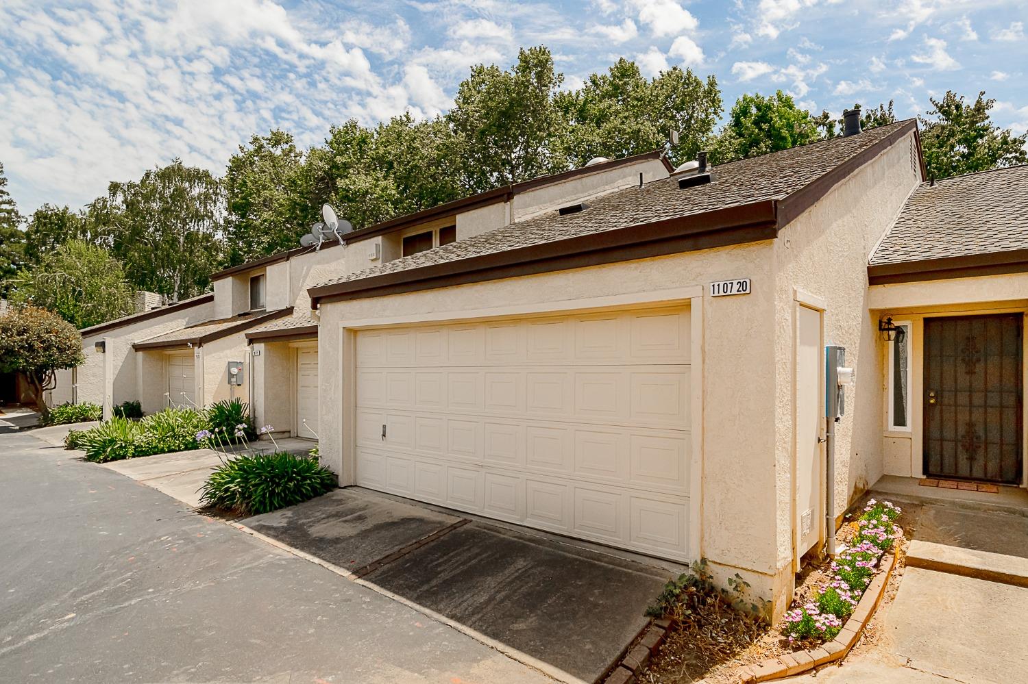 Detail Gallery Image 1 of 1 For 1107 Cedar Creek Dr #20,  Modesto,  CA 95355 - 2 Beds | 1 Baths