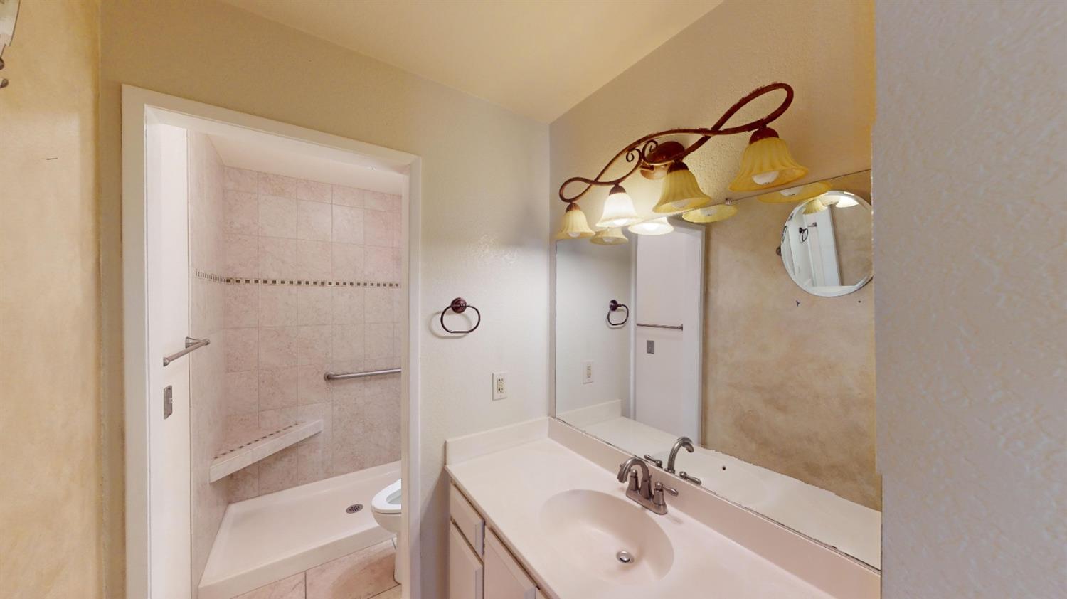 Detail Gallery Image 19 of 39 For 1257 Trinity Way, Turlock,  CA 95382 - 2 Beds | 2 Baths