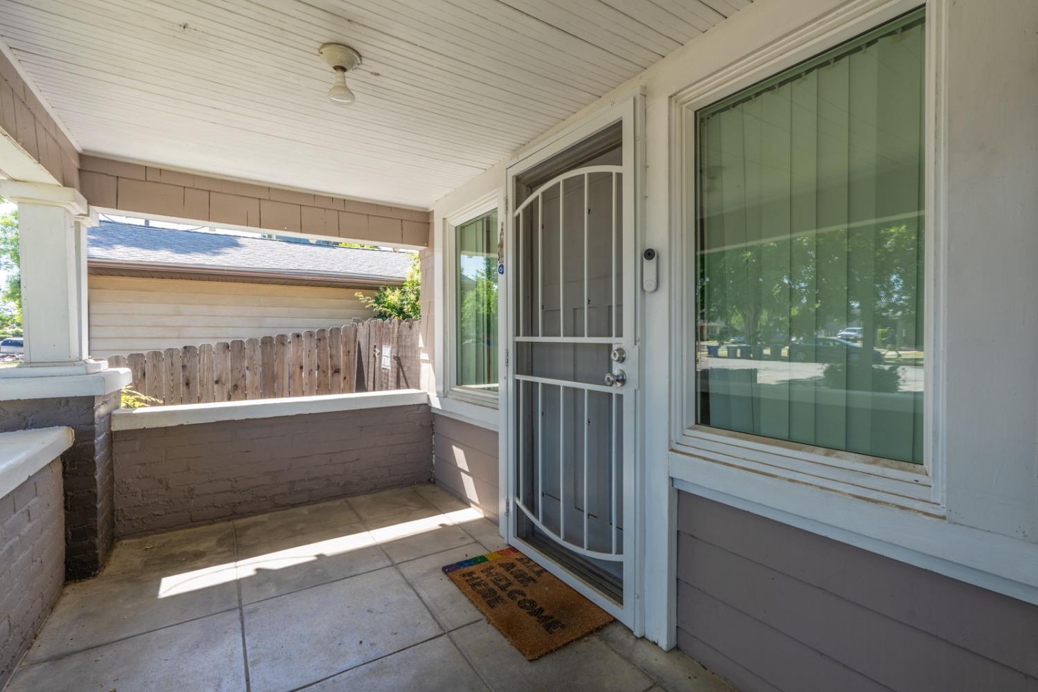 Detail Gallery Image 7 of 36 For 812 W 23rd St, Merced,  CA 95340 - 2 Beds | 1/1 Baths