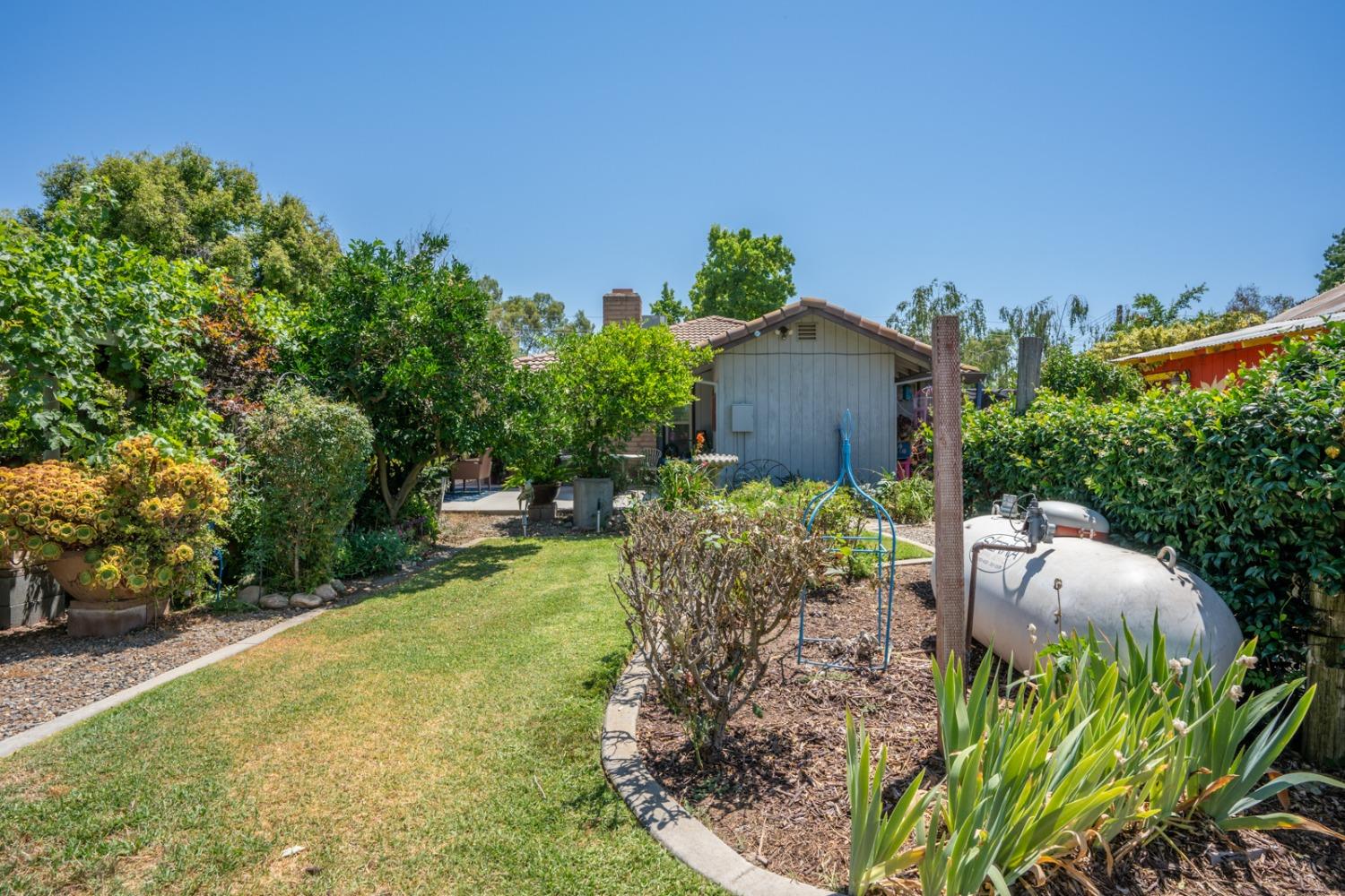 Detail Gallery Image 57 of 78 For 3629 N Lake Rd, Merced,  CA 95340 - 3 Beds | 3 Baths