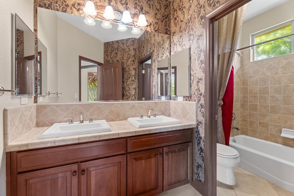 Detail Gallery Image 18 of 64 For 620 Castle Oaks Dr, Ione,  CA 95640 - 4 Beds | 2/1 Baths