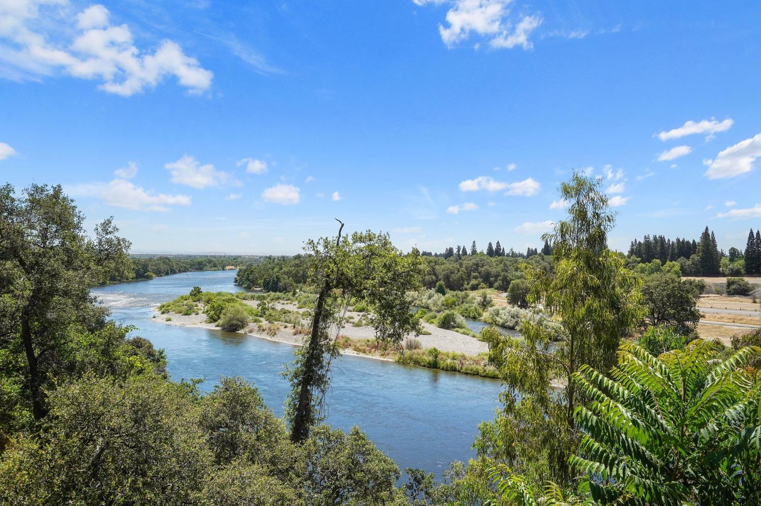 Detail Gallery Image 80 of 99 For 8147 River Front Ln, Fair Oaks,  CA 95628 - 4 Beds | 3/2 Baths