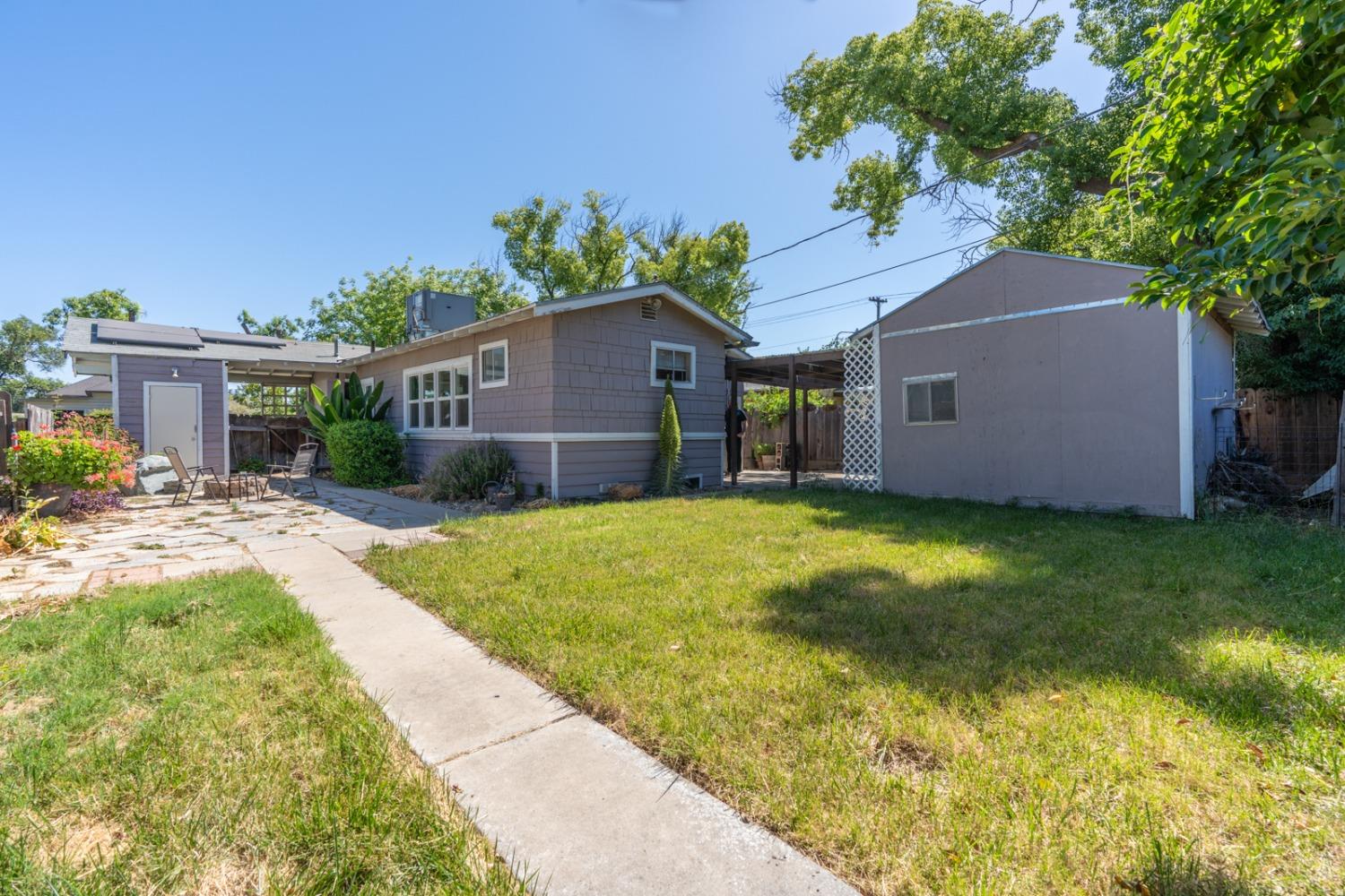 Detail Gallery Image 32 of 36 For 812 W 23rd St, Merced,  CA 95340 - 2 Beds | 1/1 Baths