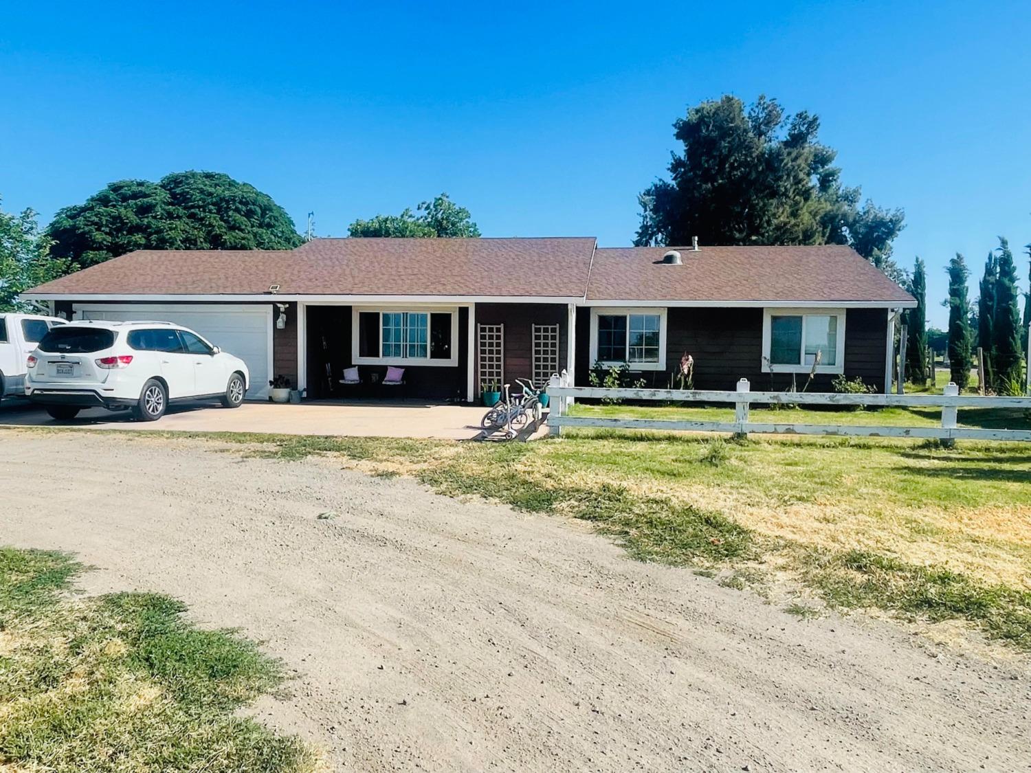 Detail Gallery Image 2 of 15 For 1980 Wilson Ave, Colusa,  CA 95932 - 4 Beds | 2 Baths