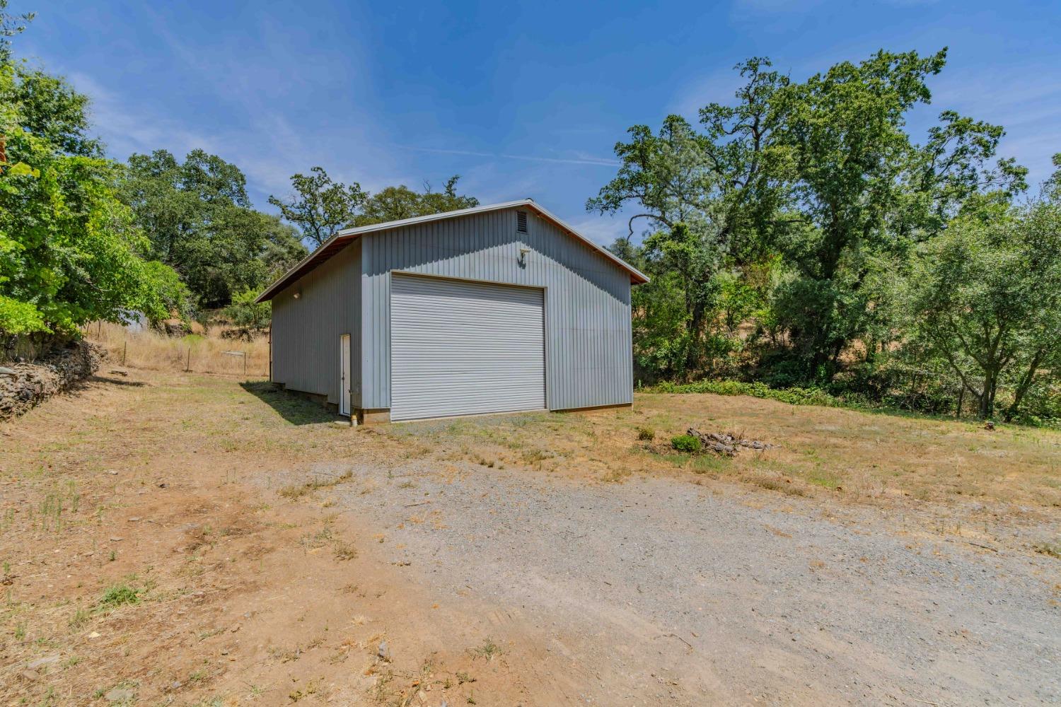 Gopher Flat Road, Sutter Creek, California image 35