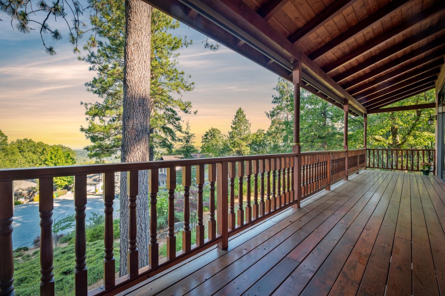 Detail Gallery Image 55 of 68 For 144 Ventana Ridge Pl, Grass Valley,  CA 95945 - 4 Beds | 4 Baths