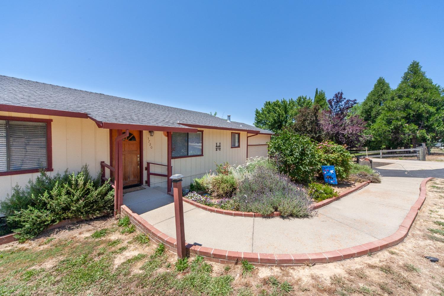 Detail Gallery Image 32 of 52 For 3720 Marinko Ct, Placerville,  CA 95667 - 4 Beds | 3 Baths