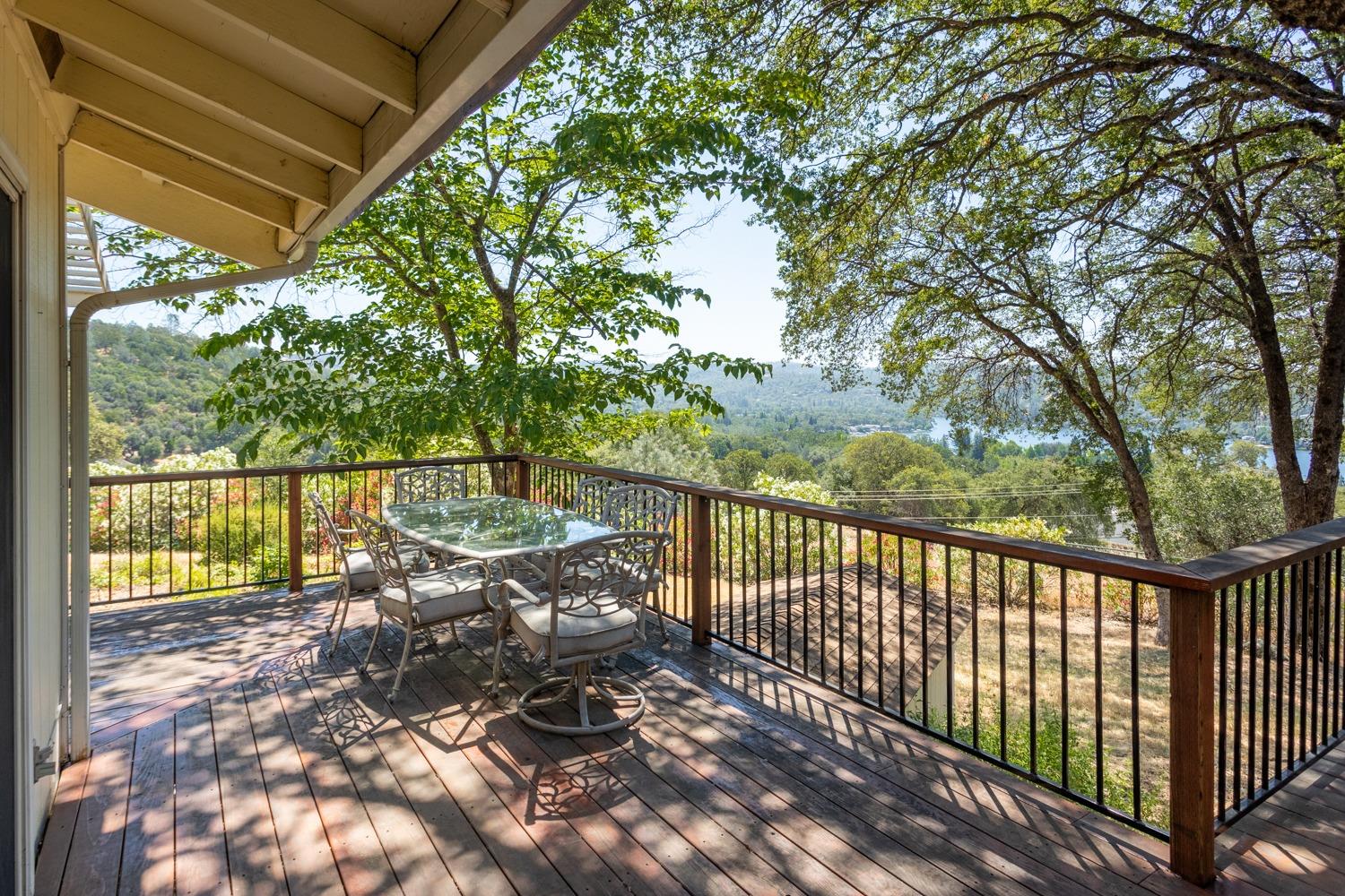Detail Gallery Image 38 of 59 For 13710 Oakknoll Ct, Penn Valley,  CA 95946 - 3 Beds | 2/1 Baths