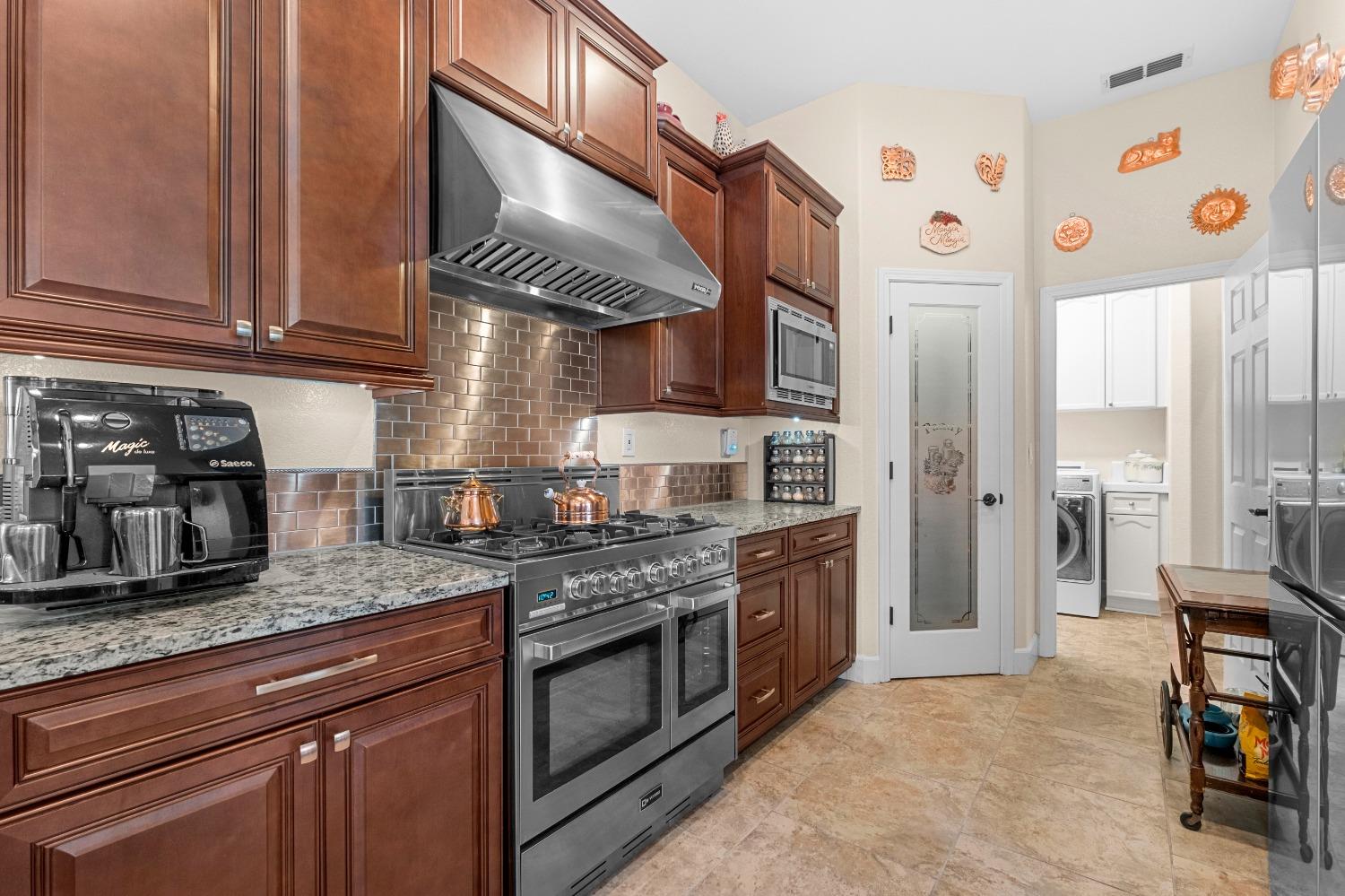 Detail Gallery Image 16 of 48 For 15413 Murieta South Pkwy, Rancho Murieta,  CA 95683 - 3 Beds | 2 Baths
