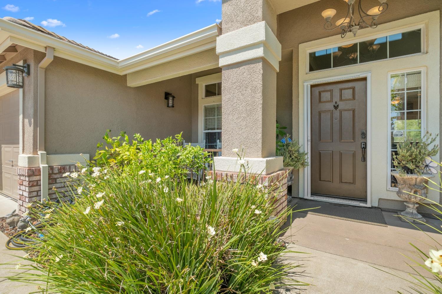 Detail Gallery Image 5 of 48 For 15413 Murieta South Pkwy, Rancho Murieta,  CA 95683 - 3 Beds | 2 Baths