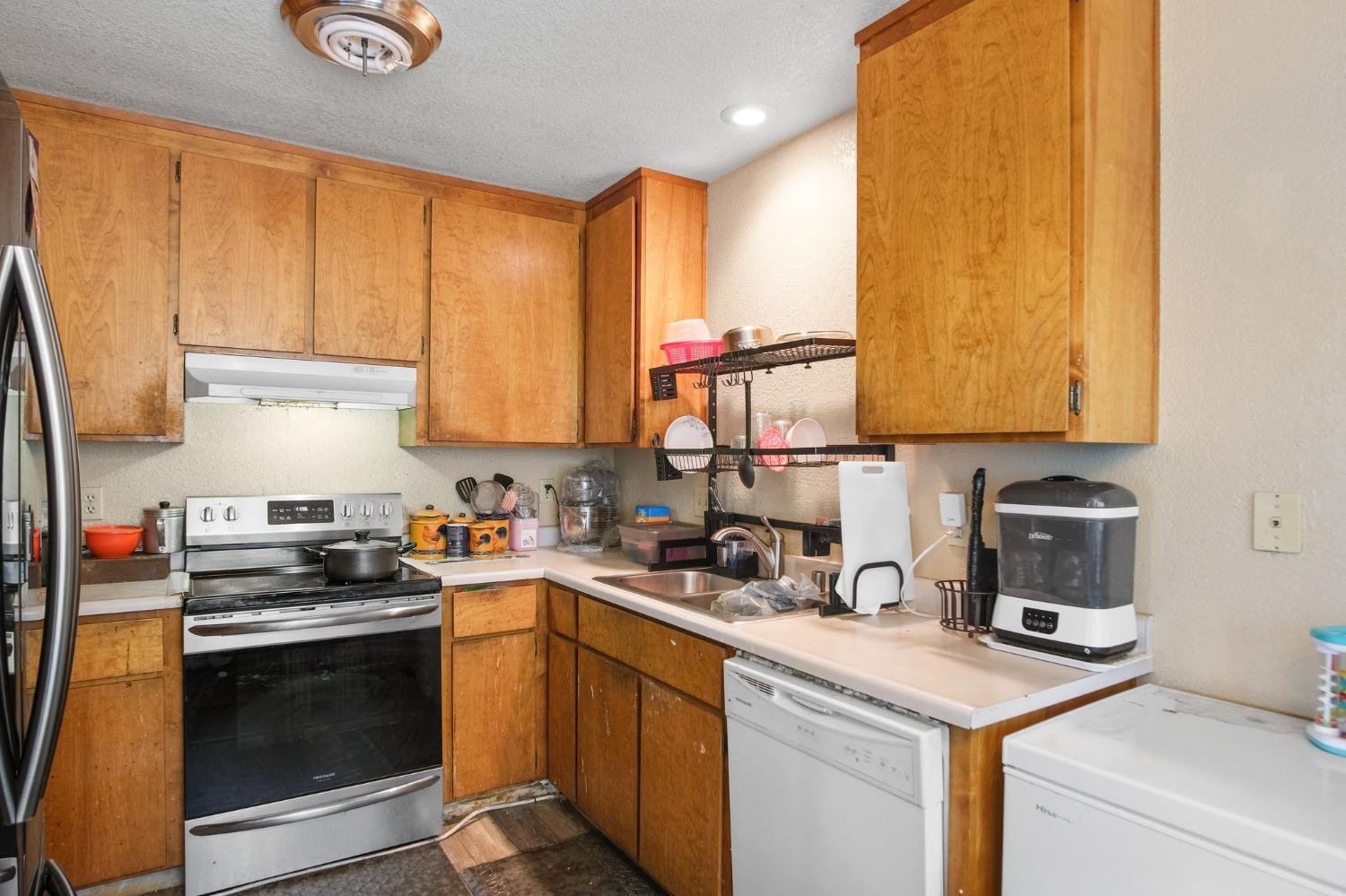 Detail Gallery Image 7 of 14 For 2830 Homewood Dr #12,  Stockton,  CA 95210 - 2 Beds | 1 Baths