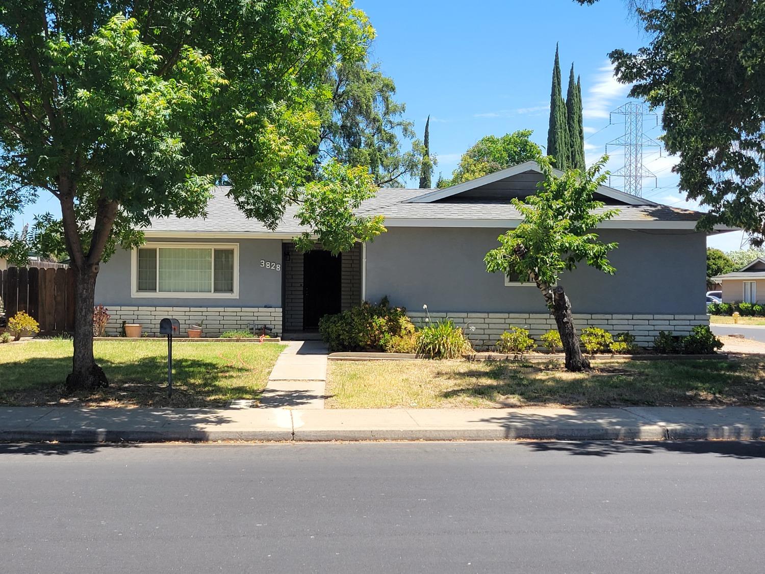 Detail Gallery Image 1 of 1 For 3828 Wesson Ranch Rd, Modesto,  CA 95356 - 3 Beds | 2 Baths